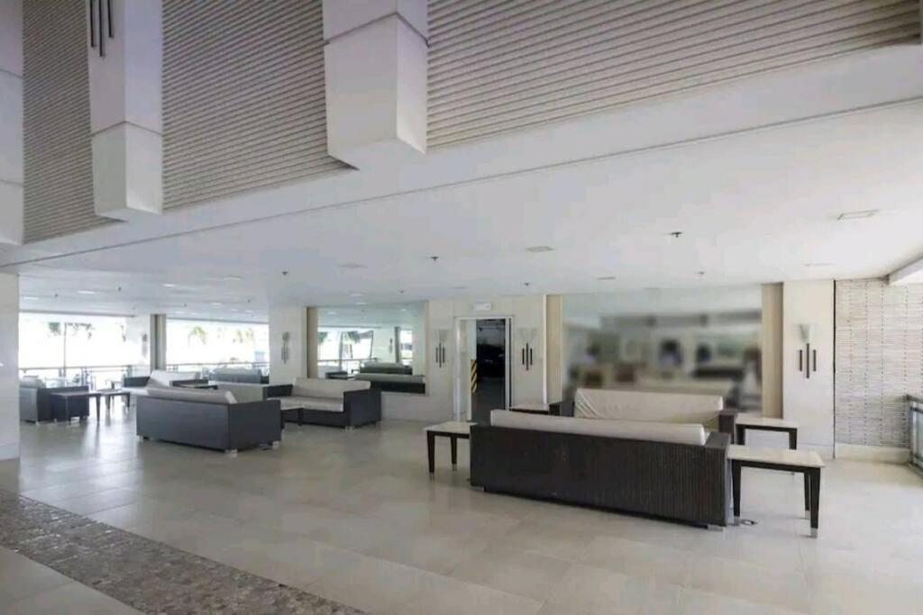 Cherolds Place Lovely 1 Bedroom Condo With Balcony Manila Exteriér fotografie