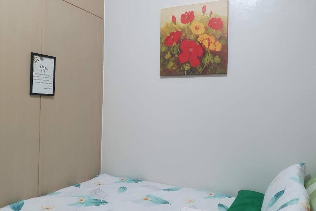 Cherolds Place Lovely 1 Bedroom Condo With Balcony Manila Exteriér fotografie