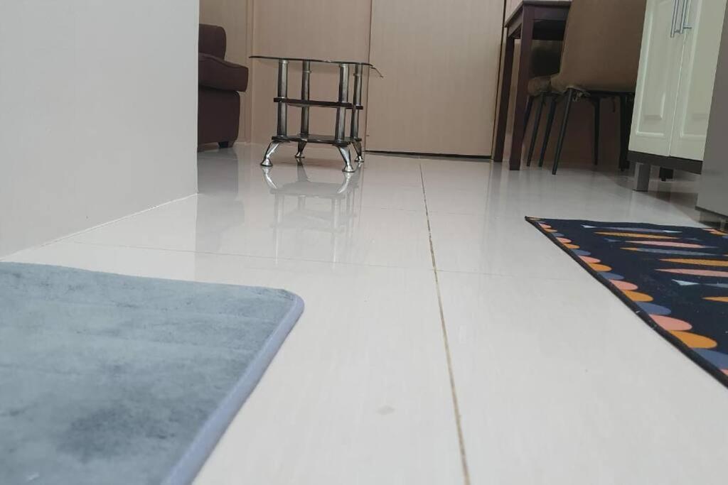 Cherolds Place Lovely 1 Bedroom Condo With Balcony Manila Exteriér fotografie